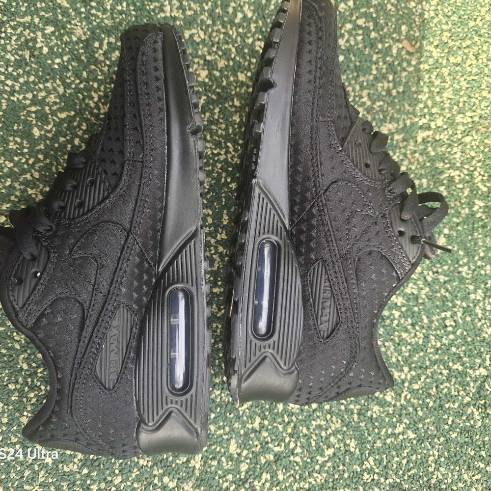 Nike Airmax 90 Black Valentine's Day Edition - Picture 6 of 7